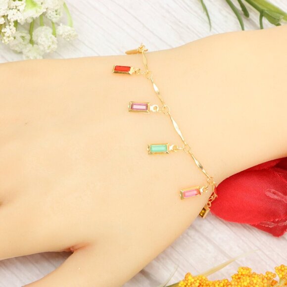 "Trendy Handmade Bracelet – A Thoughtful Gift for Girls & Women | UNVRC1137 - Picture 10 of 10